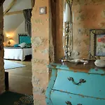 La Maison De Leopold