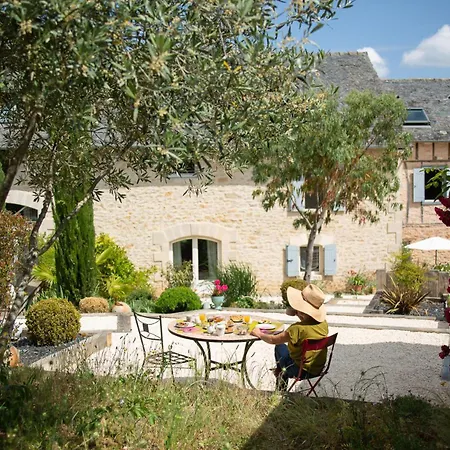 La Maison De Leopold Terrasson