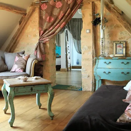 La Maison De Leopold Oda ve Kahvaltı Terrasson