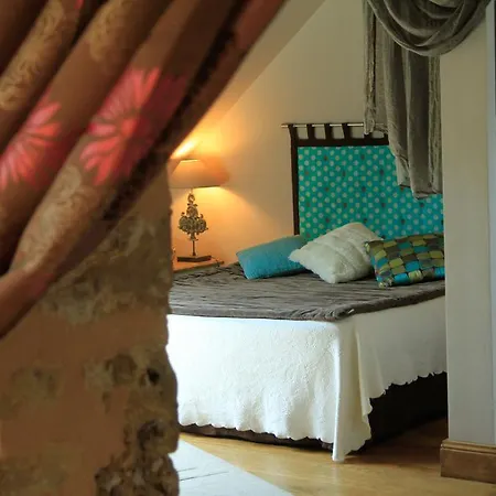 La Maison De Léopold Bed & Breakfast