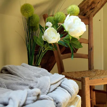 La Maison De Leopold