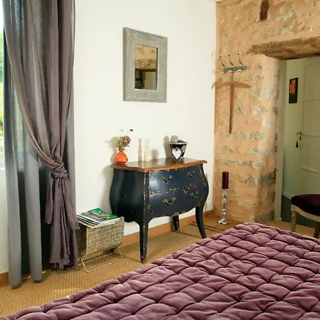 La Maison De Leopold