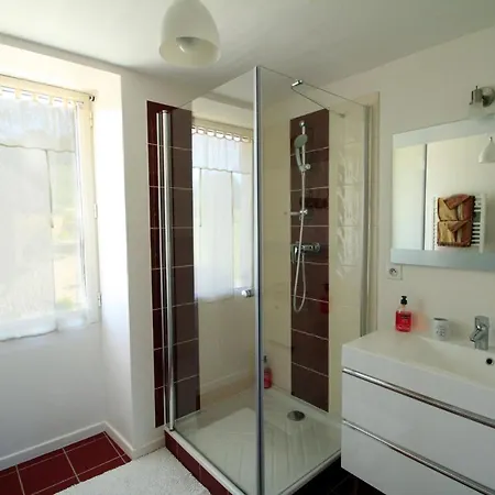 La Maison De Leopold Oda ve Kahvaltı 4*