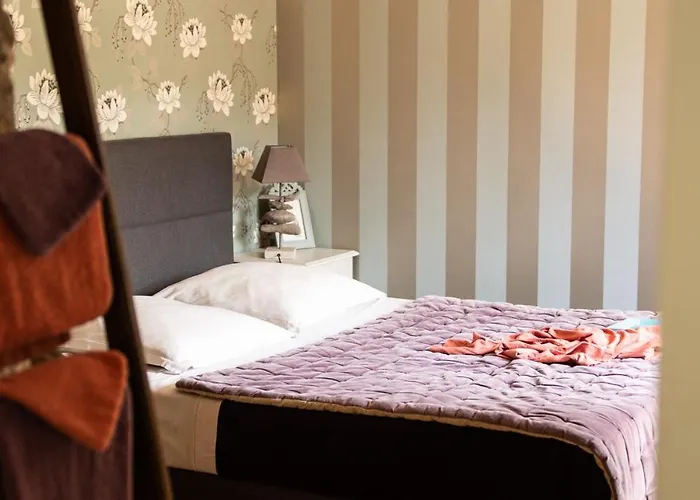 La Maison De Leopold 4* Terrasson