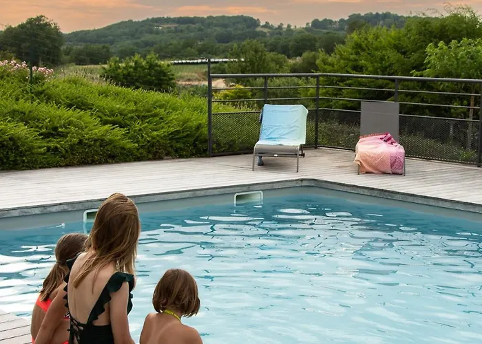 Frühstückspension La Maison De Leopold 4*