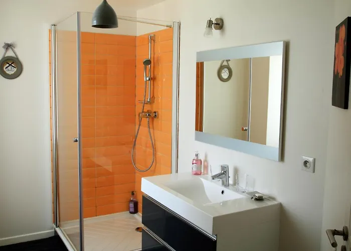 Frühstückspension La Maison De Leopold 4*